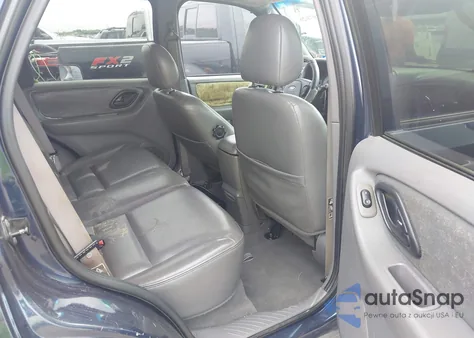 2002 Ford Escape Xlt from USA, damaged, VIN 1FMYU03162KB54534